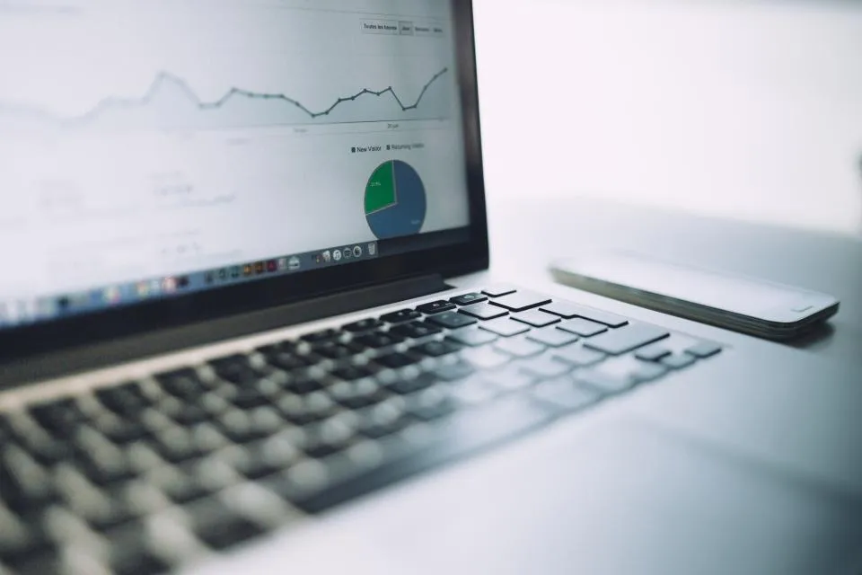 Моніторинг SEO-показників після редизайну: позиції та органічний трафік